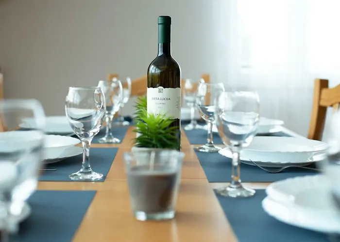 Apartment Mladen